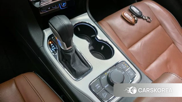 Jeep Grand Cherokee id 3923425 из Кореи 19