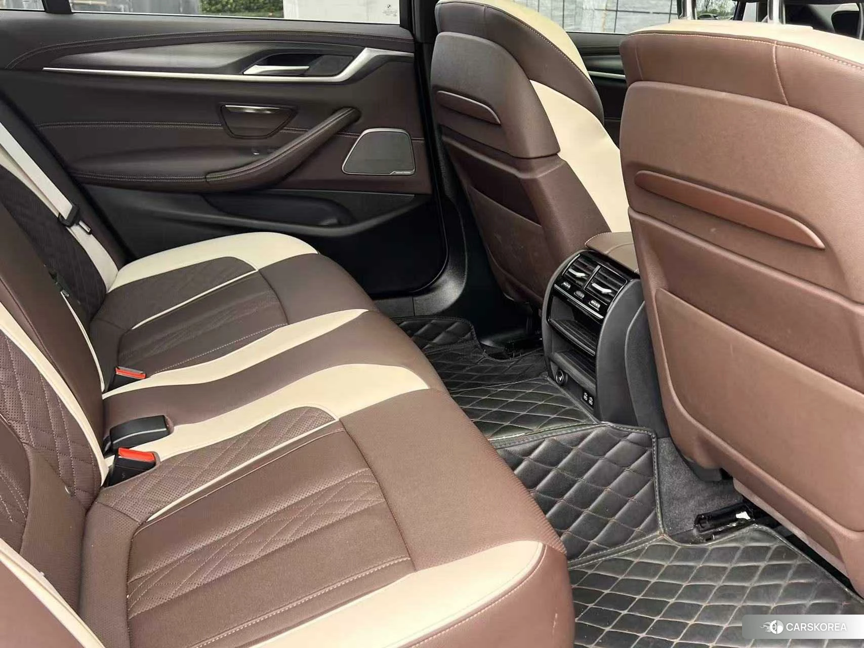BMW 5 series PHEV id 4420925 из Китая 15