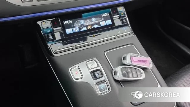 Hyundai The New Grandeur IG id 3416620 из Кореи 19