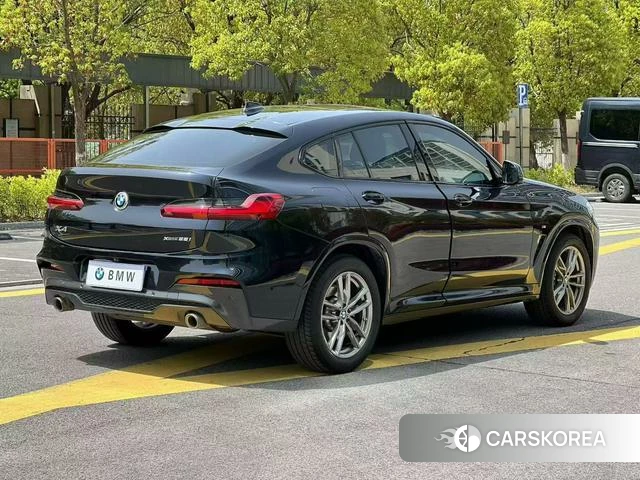 BMW X4 id 4210976 из Китая 9
