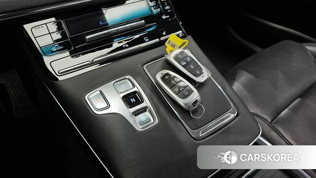 Hyundai The New Grandeur IG Hybrid id 4267555 из Кореи 31