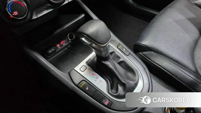 Kia Come New K3 id 3905482 из Кореи 19