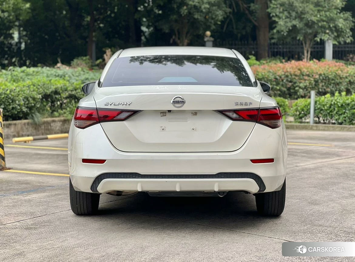 Nissan Sylphy id 4514973 из Китая 19