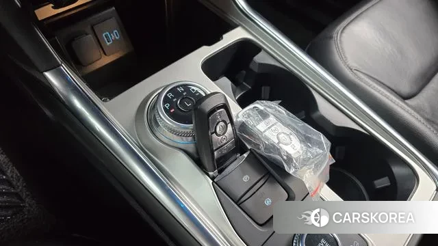 Ford Explorer 6th Generation id 3416642 из Кореи 19