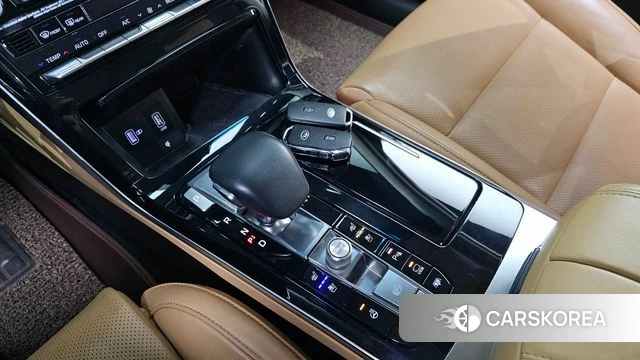 Kia K7 Premier Hybrid id 3795783 из Кореи 19