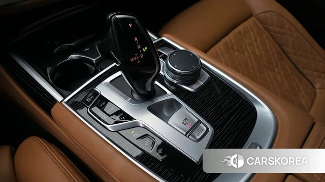 BMW 7 Series (G11) id 4282626 из Кореи 29