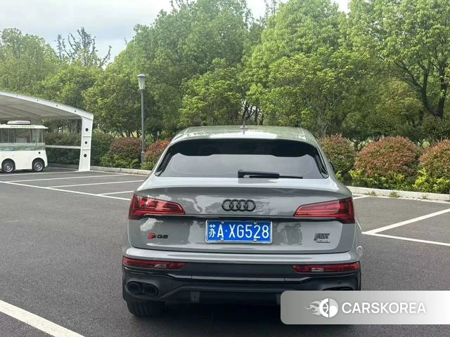 Audi Q5L Sportback id 4297465 из Китая 11