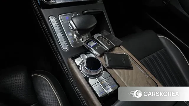 Genesis G90 id 3243825 из Кореи 19