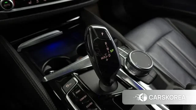 BMW 5 Series (G30) id 3145042 из Кореи 19