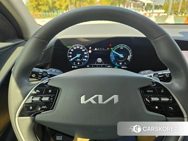 Kia Di Ol Nu Niro id 4646150 из Кореи 19