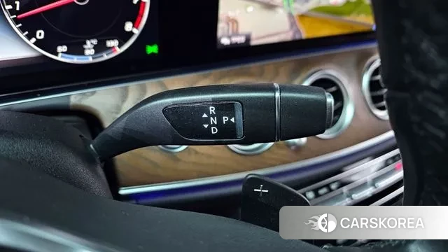 Mercedes-Benz E-Class W213 id 3479920 из Кореи 19