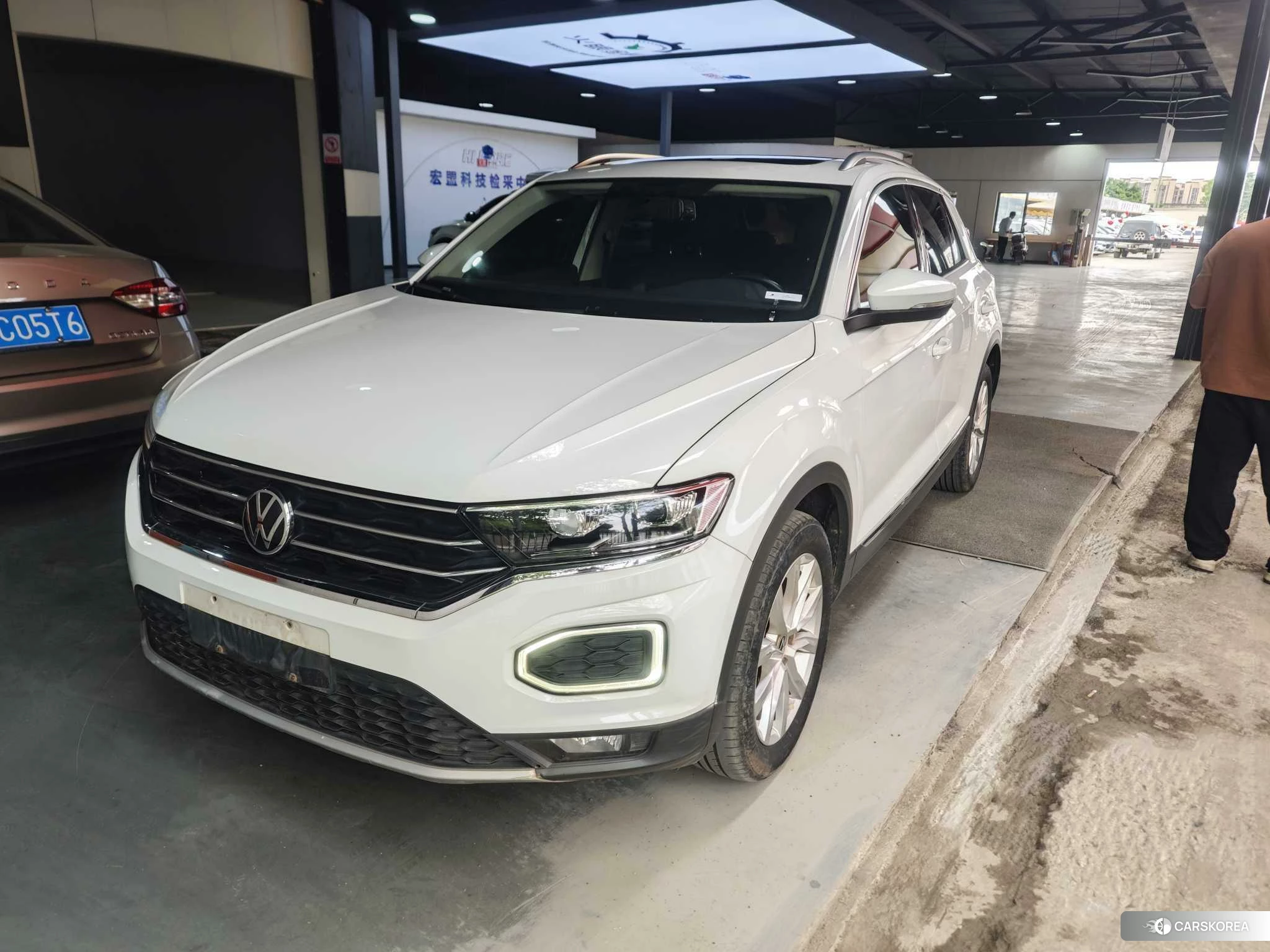 Volkswagen T-Roc id 4479658 из Китая 9