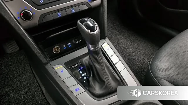 Hyundai Avante AD id 3779208 из Кореи 19