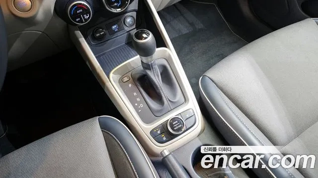 Hyundai Venue id 2917002 из Кореи 19