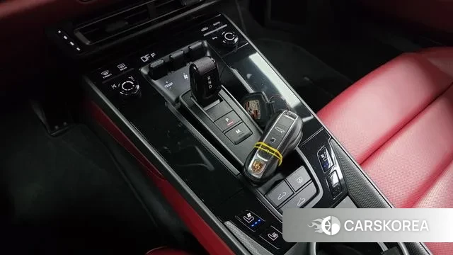 Porsche 911(992) id 3535037 из Кореи 19