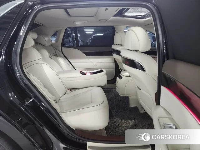 Genesis G90 (RS4) id 3127294 из Кореи 17