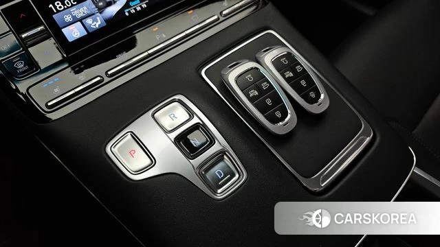 Hyundai The New Grandeur IG Hybrid id 4389256 из Кореи 31