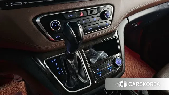 Hyundai The New Grand Starex id 3413343 из Кореи 19