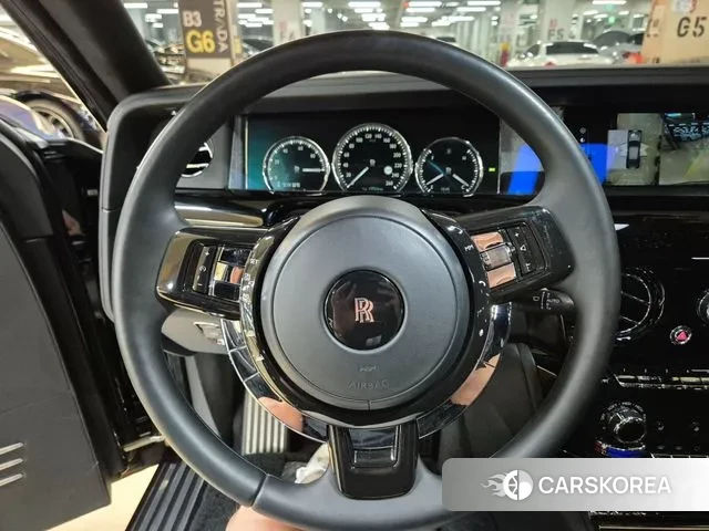 Rolls-Royce Phantom id 3139567 из Кореи 19