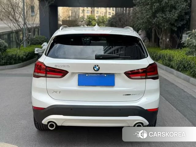 BMW X1 id 4297354 из Китая 9