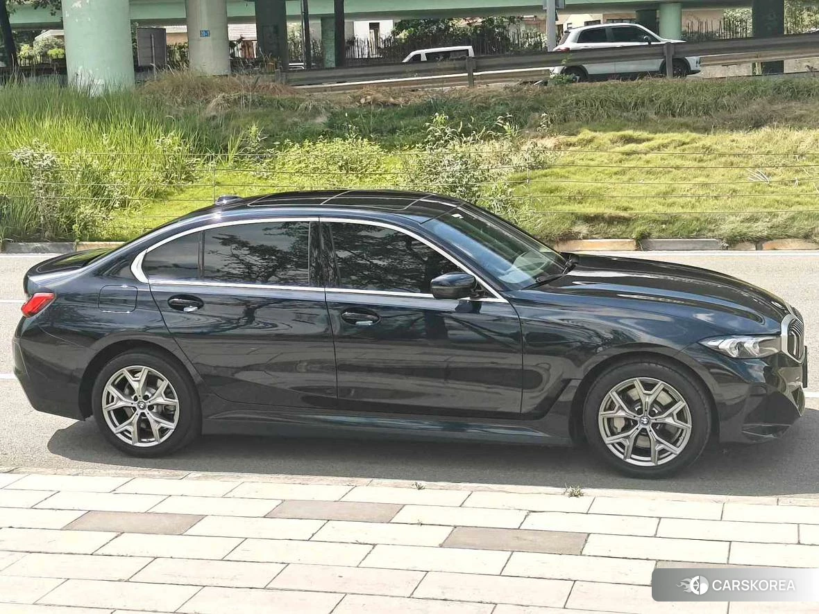 BMW i3 id 4498817 из Китая 12
