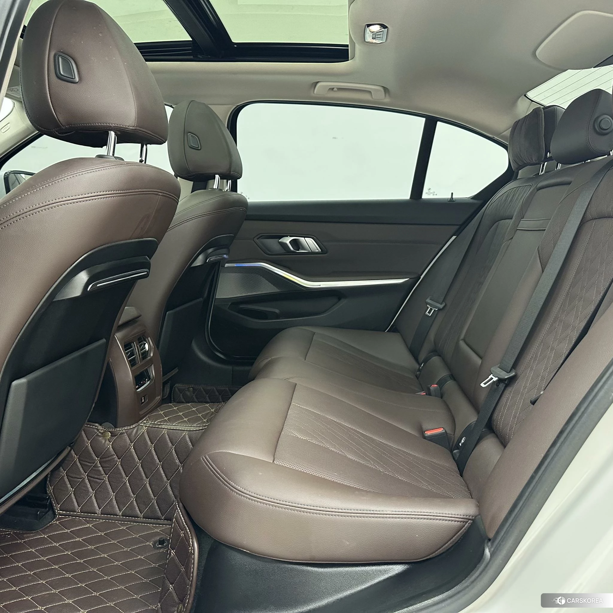 BMW 3 series id 4455089 из Китая 16