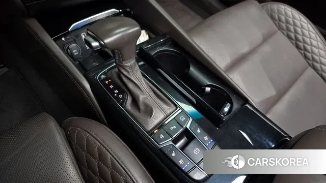 Kia Come New K7 id 3754698 из Кореи 19