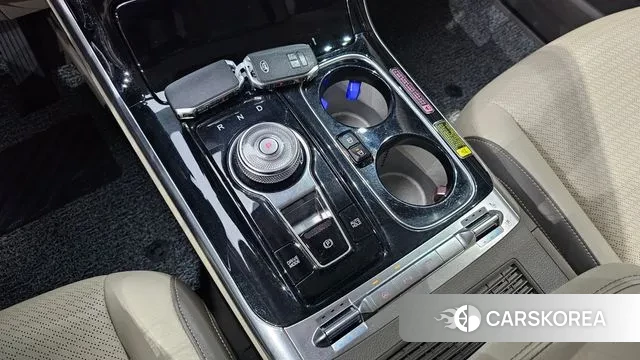 Kia Carnival 4th generation id 3291004 из Кореи 19