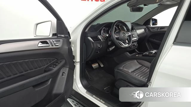 Mercedes-Benz GLE - Class W166 id 4785857 из Кореи 36