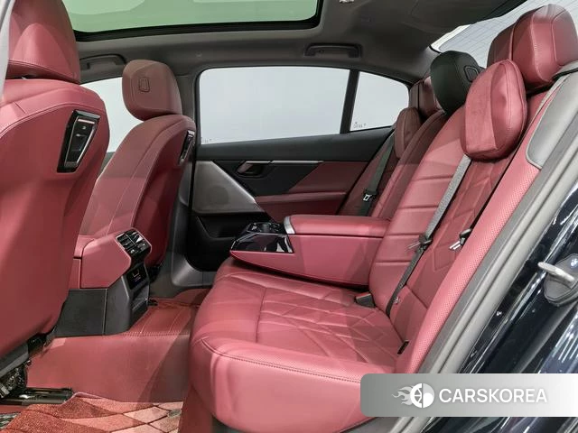 BMW 5 series id 4278769 из Китая 21