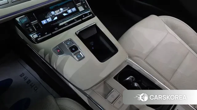 Hyundai The New Grandeur IG id 3634615 из Кореи 19