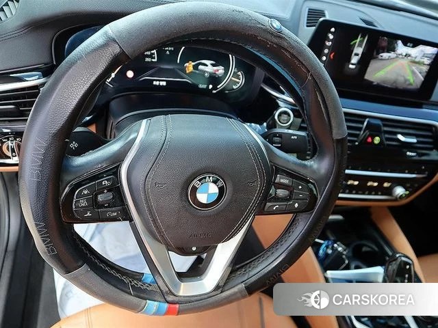 BMW 5 Series (G30) id 4703503 из Кореи 19