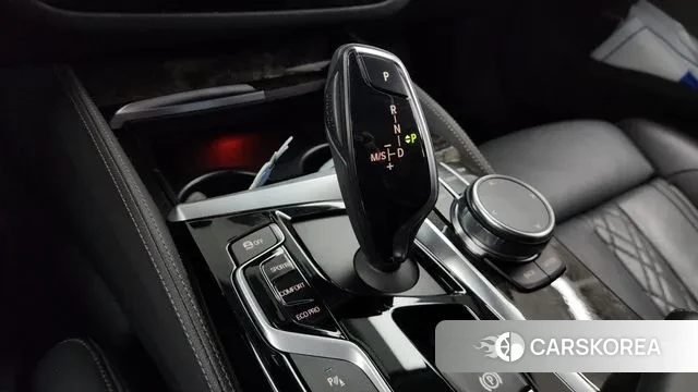 BMW 5 Series (G30) id 3480070 из Кореи 19