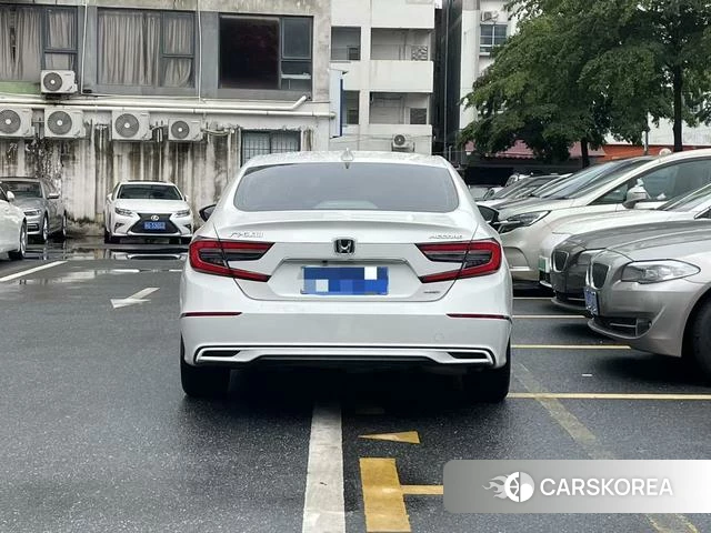 Honda Accord id 4307774 из Китая 9