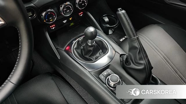 Mazda MX-5 MIATA id 4614306 из Кореи 30