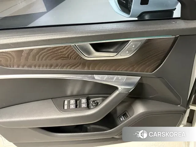 Audi A6 (C8) id 3213496 из Кореи 12