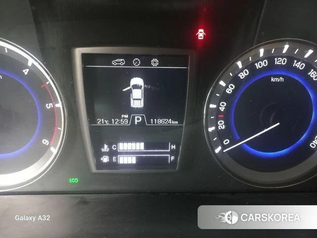 Ssangyong Rexton Sports id 4609860 из Кореи 16