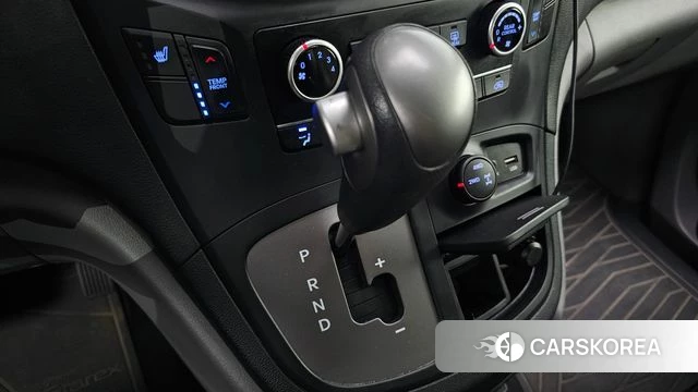 Hyundai The New Grand Starex id 4684100 из Кореи 29
