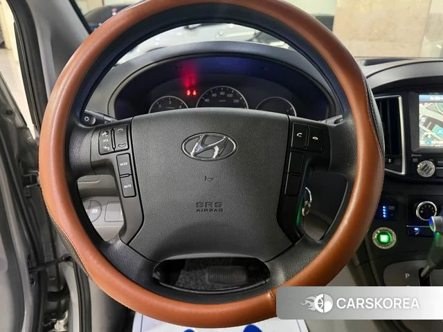 Hyundai The New Grand Starex id 4525633 из Кореи 19