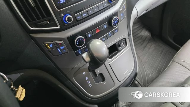 Hyundai The New Grand Starex id 4477086 из Кореи 19