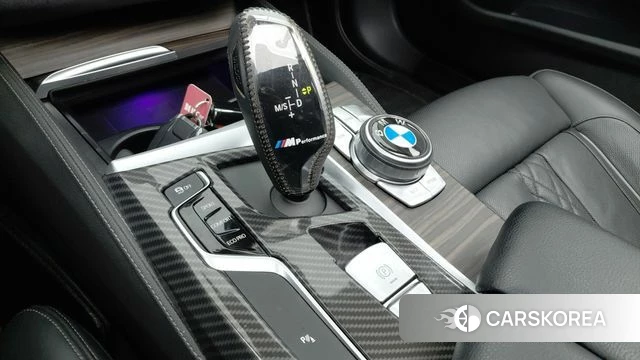 BMW 5 Series (G30) id 4285444 из Кореи 19