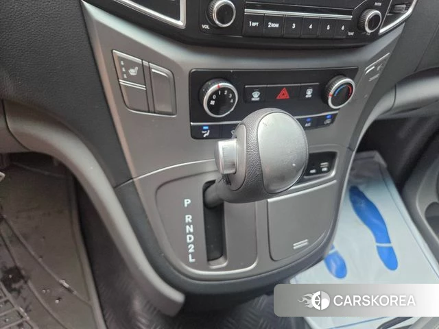 Hyundai The New Grand Starex id 4557785 из Кореи 19