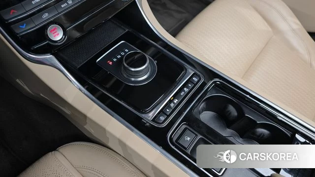 Jaguar XF (X260) id 3846042 из Кореи 19