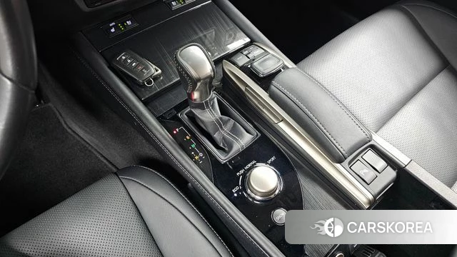 Lexus New GS300 id 4543778 из Кореи 29