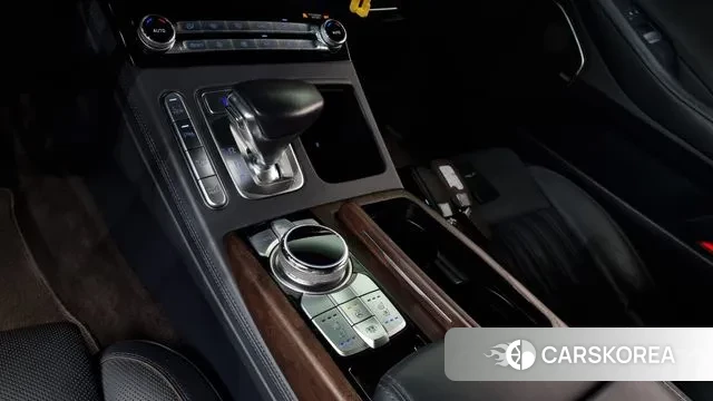 Genesis G90 id 3297304 из Кореи 19