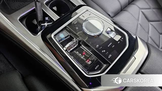 BMW i7 (G70) id 3022277 из Кореи 19