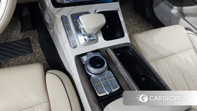 Genesis G90 id 3760868 из Кореи 19