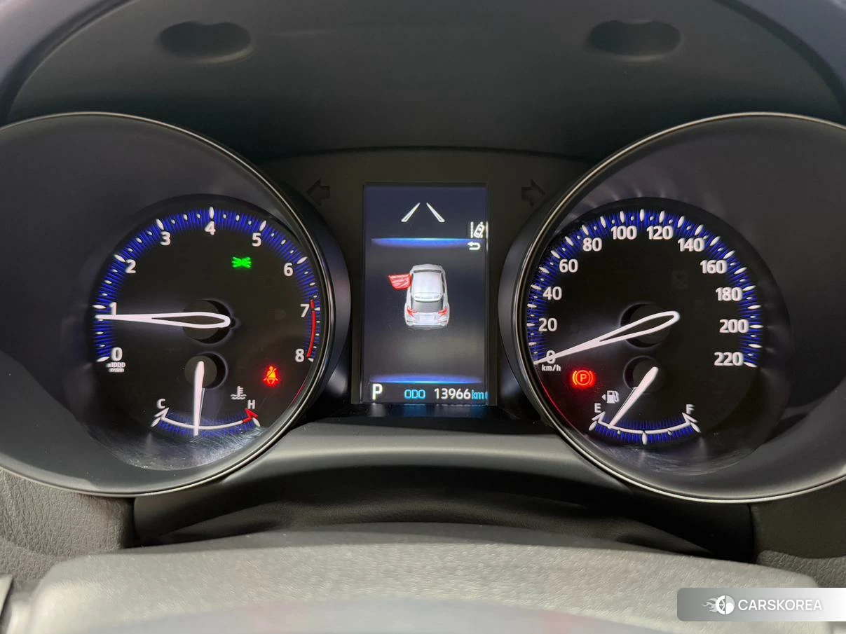 Toyota C-HR id 4454740 из Китая 34