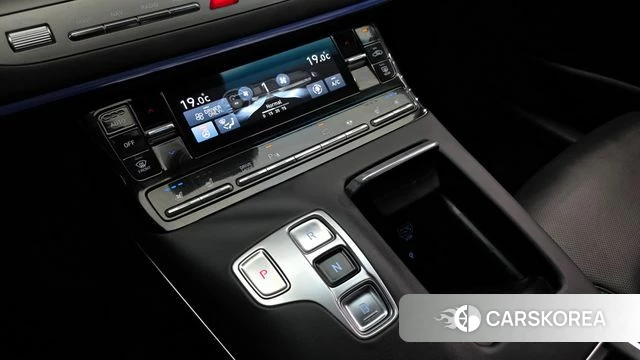 Hyundai The New Grandeur IG Hybrid id 3898573 из Кореи 19