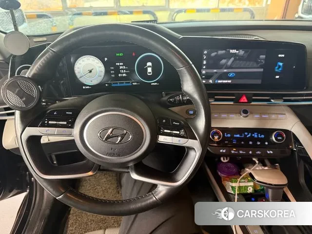 Hyundai Avante (CN7) id 3443828 из Кореи 9